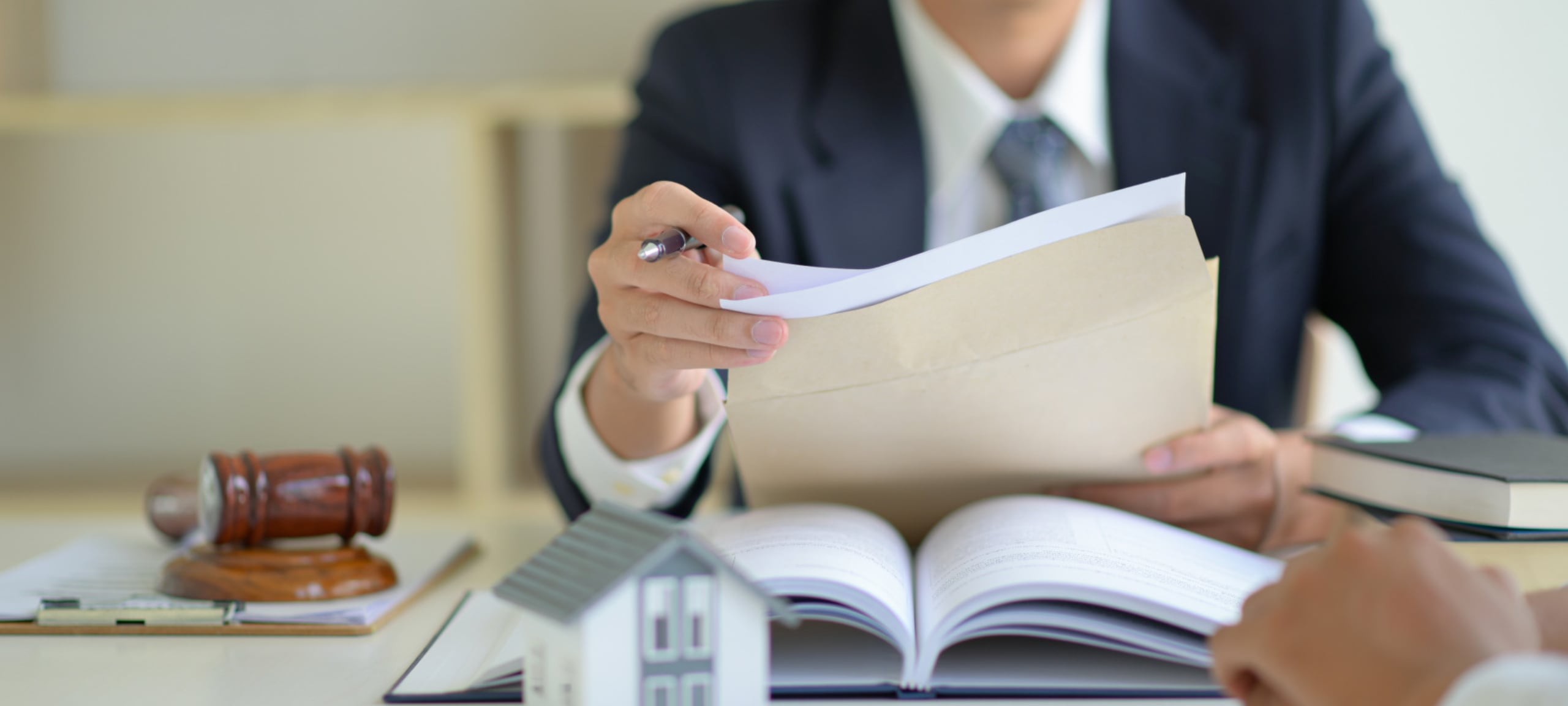 5 Expert Tips To Ensure A Smooth Closing
